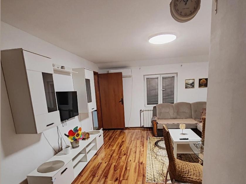 Appartement Stan Na Dan Balans à Ledine Extérieur photo